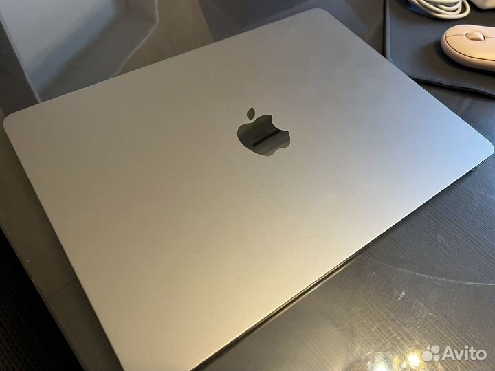 Apple macbook air 13 2022 m2 8/256