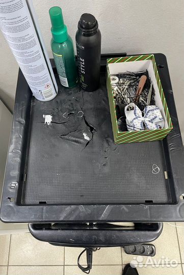 Тележка парикмахерская