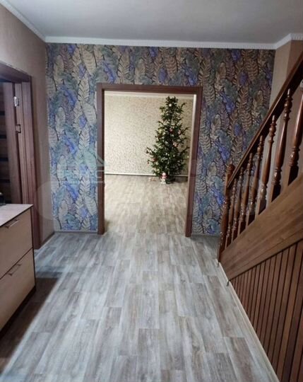 Дом 166 м² на участке 11 сот.