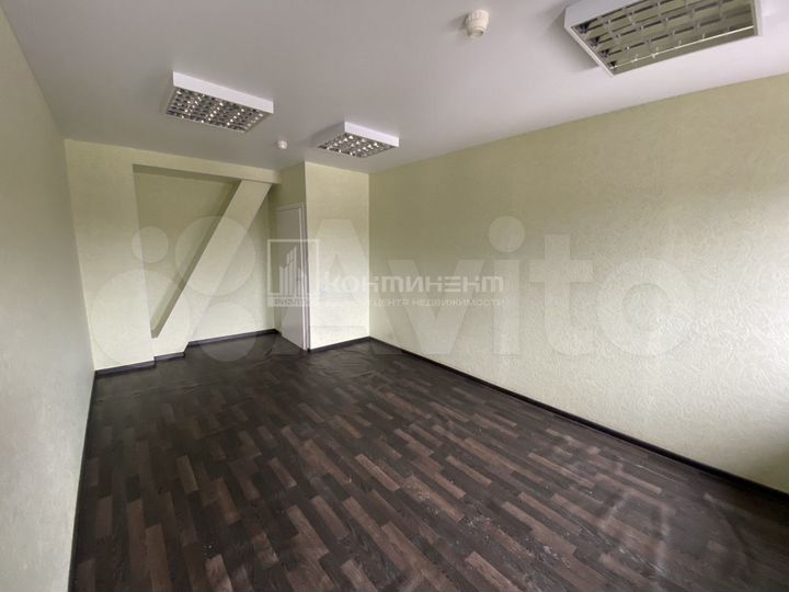 Продам офисное помещение, 177 м²