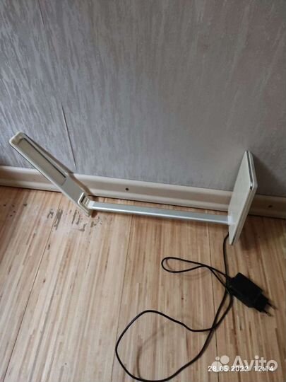 Лампа настольная