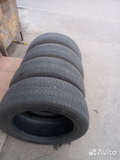 Michelin CrossClimate SUV 235/55 R18 104V