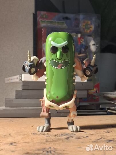 Огурчик Рик (Pikcle Rick) Funko Pop