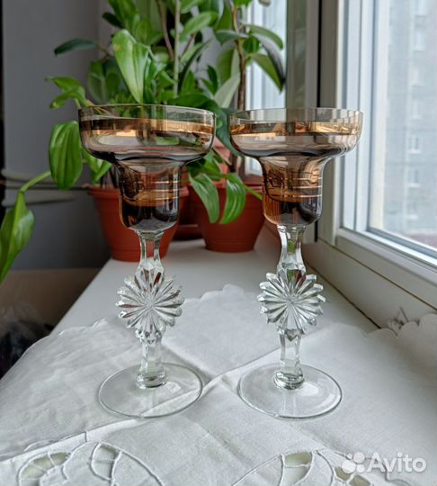 Подсвечники СССР дымчатое стекло золотая кайма
