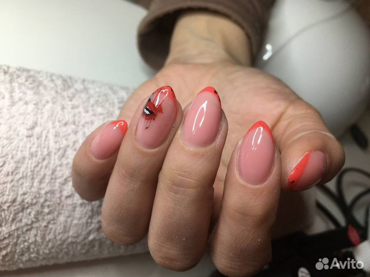 Маникюр, педикюр на комендантском