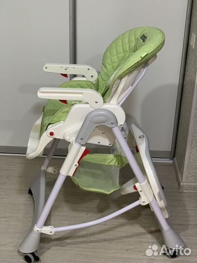 Стульчик для кормления babyton