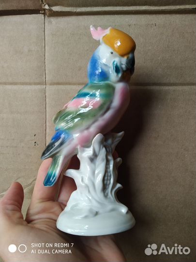 Фарфоровая статуэтка германия