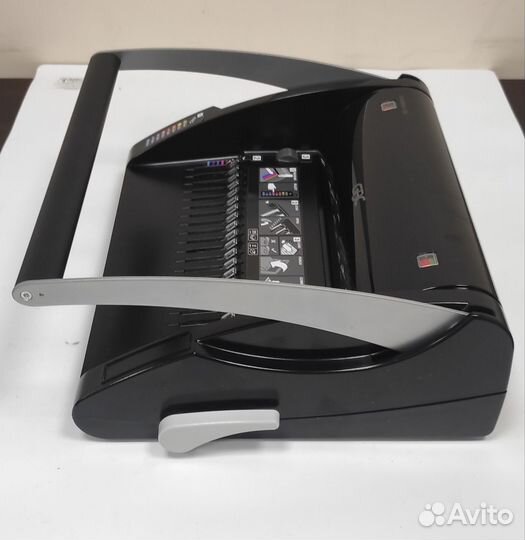 Брошюровщик GBC 200