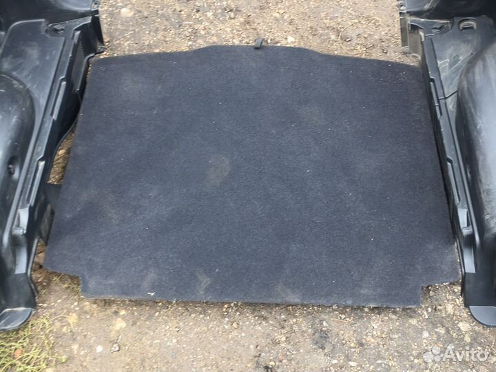 Обшивка багажника kia sportage 3