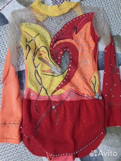 Купальник для художественной гимнастики на 3-4 год