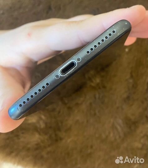 iPhone 8 Plus, 64 ГБ