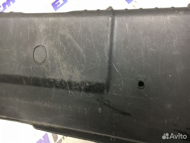 Накладка замка багажника Шевроле Авео T200