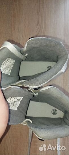 Коньки женские 39 размер