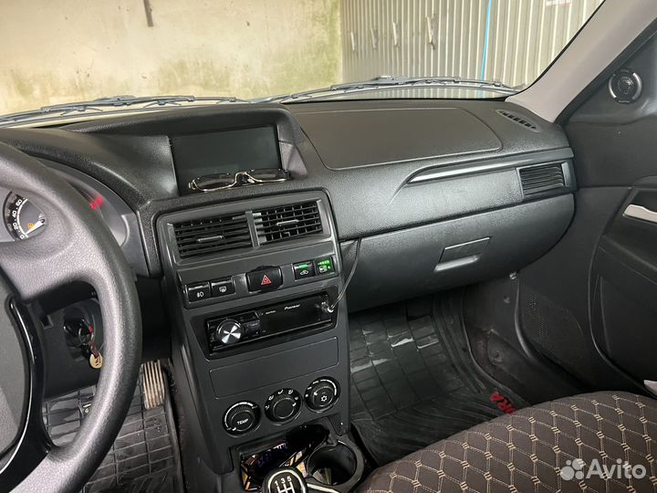 LADA Priora 1.6 МТ, 2015, 181 000 км
