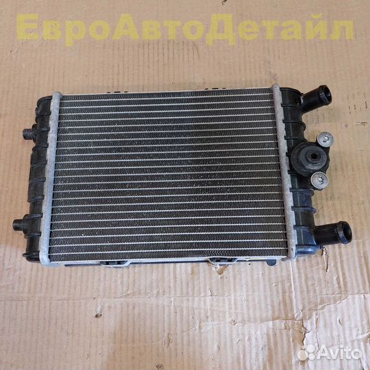 Дополнительный радиатор Audi Q7 Q8, VW Touareg CR7