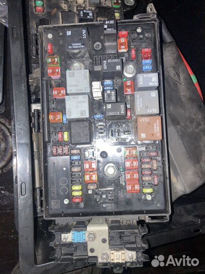 Блок предохранителей Опель Астра J,Джей