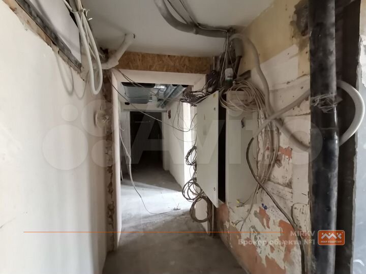 Сдам торговое помещение, 291 м²