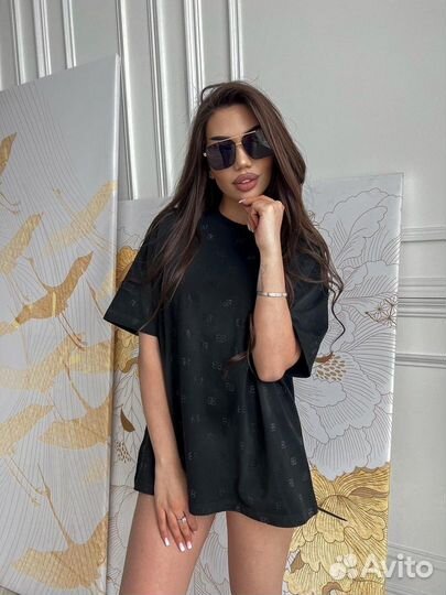 Футболка Balenciaga