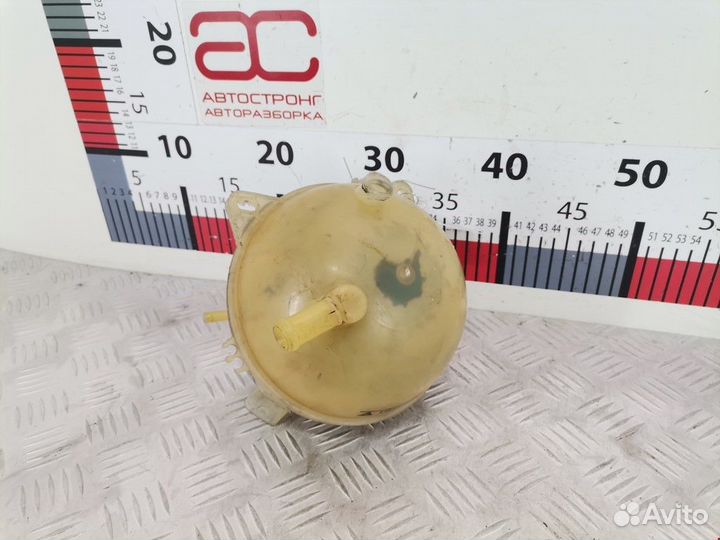 Бачок расширительный Volkswagen Golf 3 1998