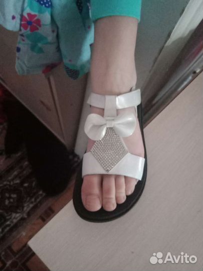 Босоножки для девочки
