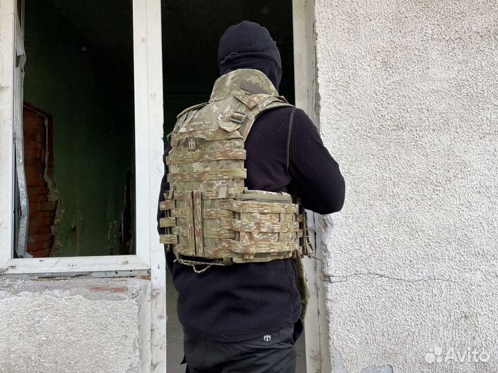 Жилет с карманами для патронов