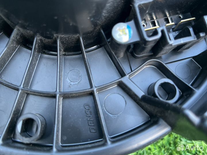 Моторчик печки lexus RX450h rx350 rx270