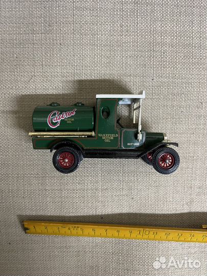 Коллекционные машинки matchbox