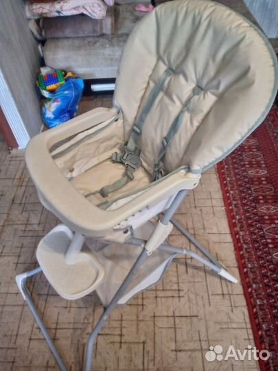 Стульчик для кормления