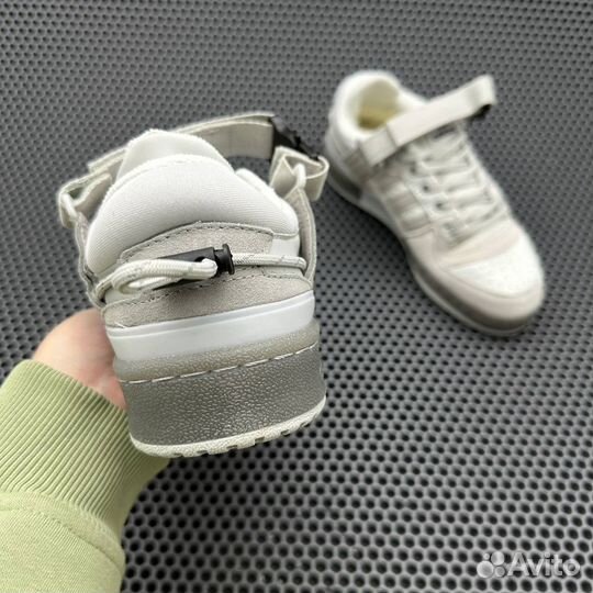 Кроссовки Adidas Forum Low C мехом зима