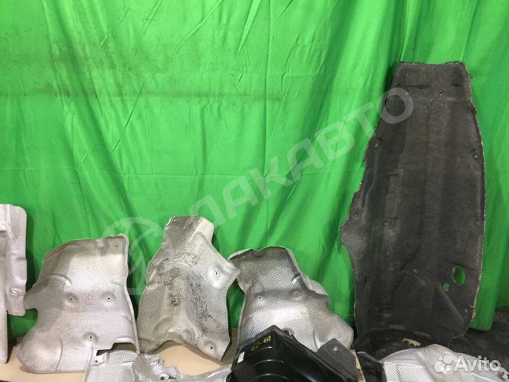 Теплоизоляция туннеля, бака Mercedes-Benz Gl X164