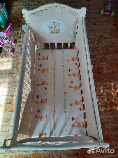 Детская кроватка