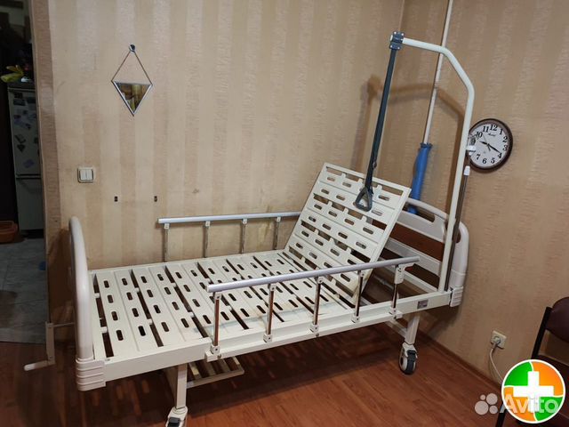 Кровать медицинская E-17B(mм-1014Д-0506) 4