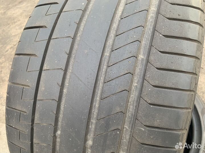 Pirelli P Zero PZ4 315/30 R22