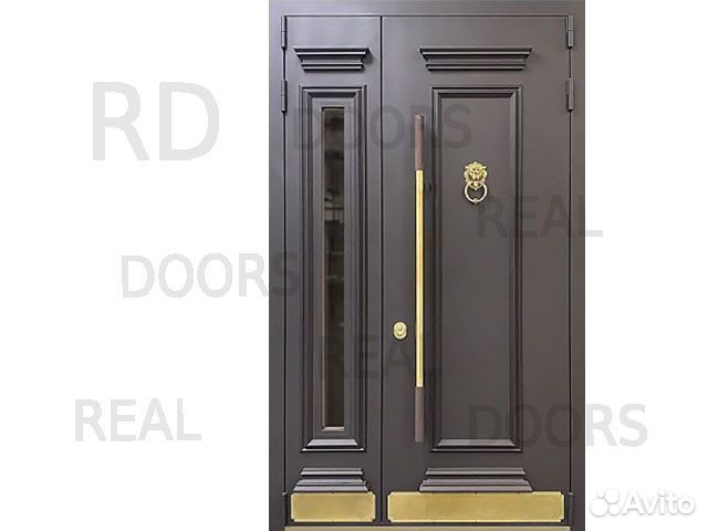 Металлическая входная дверь с боковым стеклом