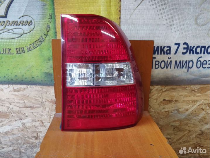 Фонарь задний правый Кия Спортейдж 2