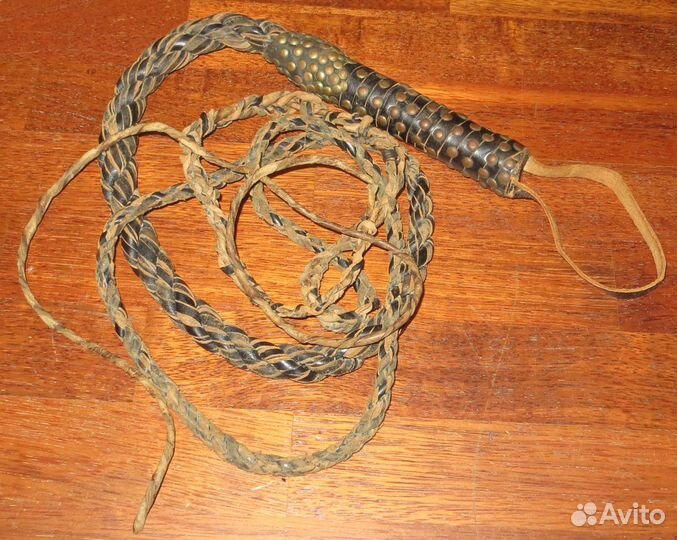 Кожаная плетка, 290 см, Индия