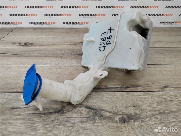 Бачок омывателя Volkswagen Passat B7 седан 2.0 TDI