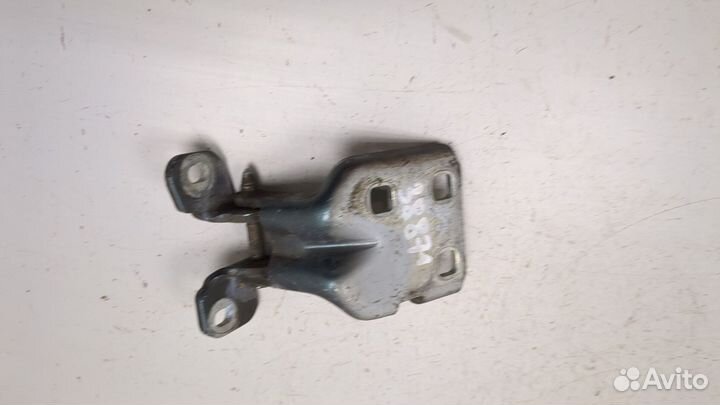 Петля двери левая передняя Chrysler Voyager