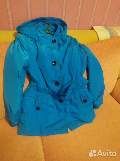 Куртка демисезонная женская 48 50 с капюшоном
