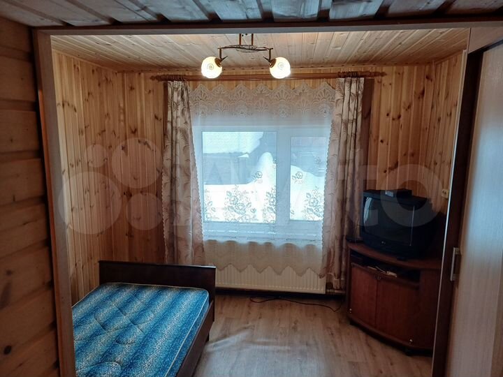 Дом 45 м² на участке 6 сот.