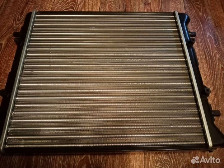Радиатор охлаждения skoda octavia a4