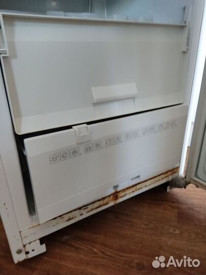 Холодильник бу