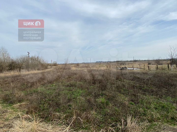 Дом 32 м² на участке 33 сот.