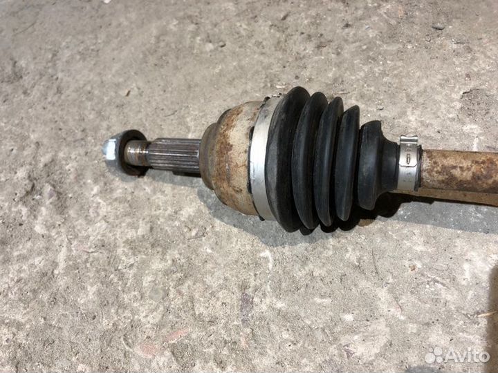 Привод левый Лада Ларгус 21129 2020