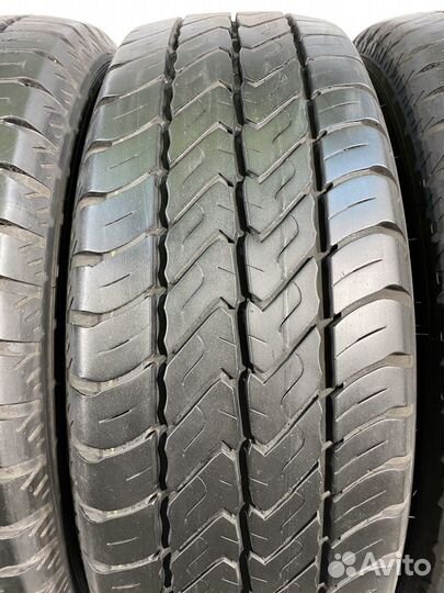 Dunlop EconoDrive 215/60 R17C 111T