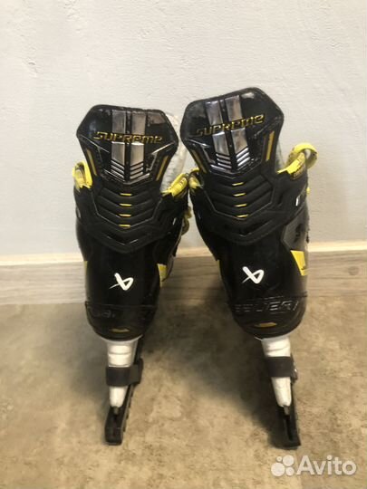 Продам хоккейные коньки Bauer SupremeM4 2EE