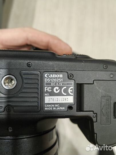 Зеркальный фотоаппарат Canon eos 7d