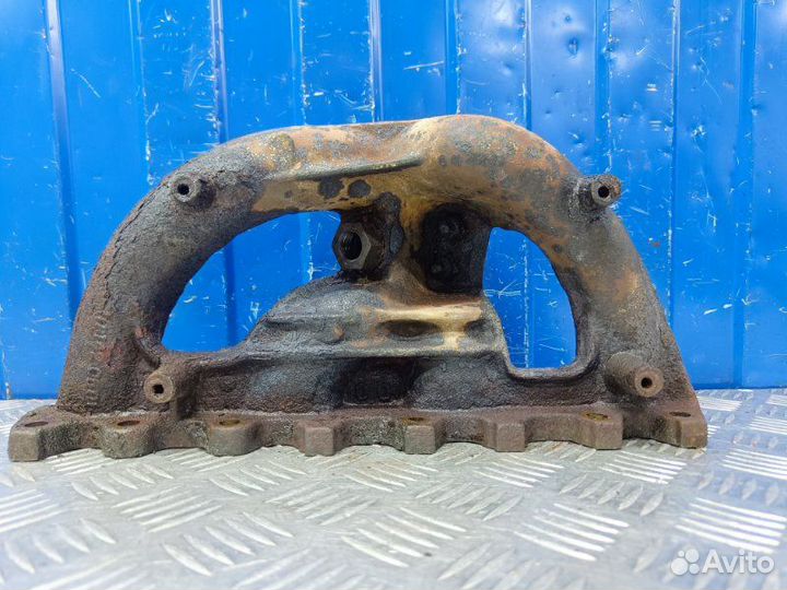 Коллектор выпускной Mercedes-Benz C-Class W202 2.0