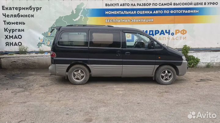 Замок двери передней правой Hyundai Starex (A1) 81