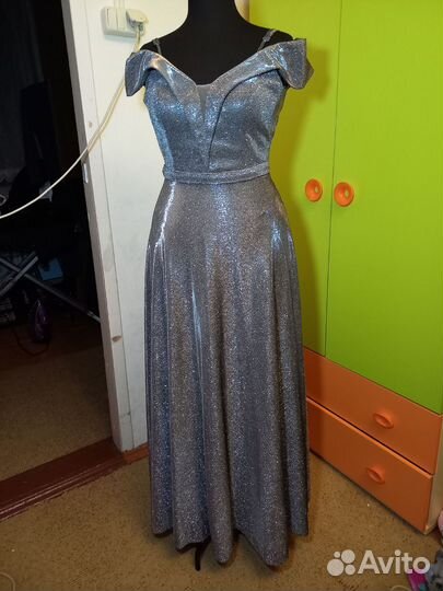 Вечернее платье в пол